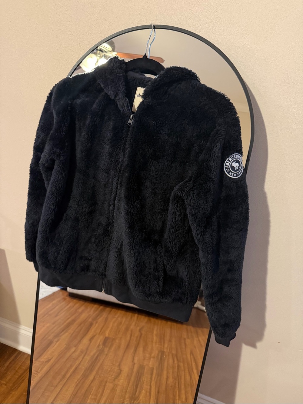 Abercrombie & Fitch Kids Black Plush Zip-Up Jacket